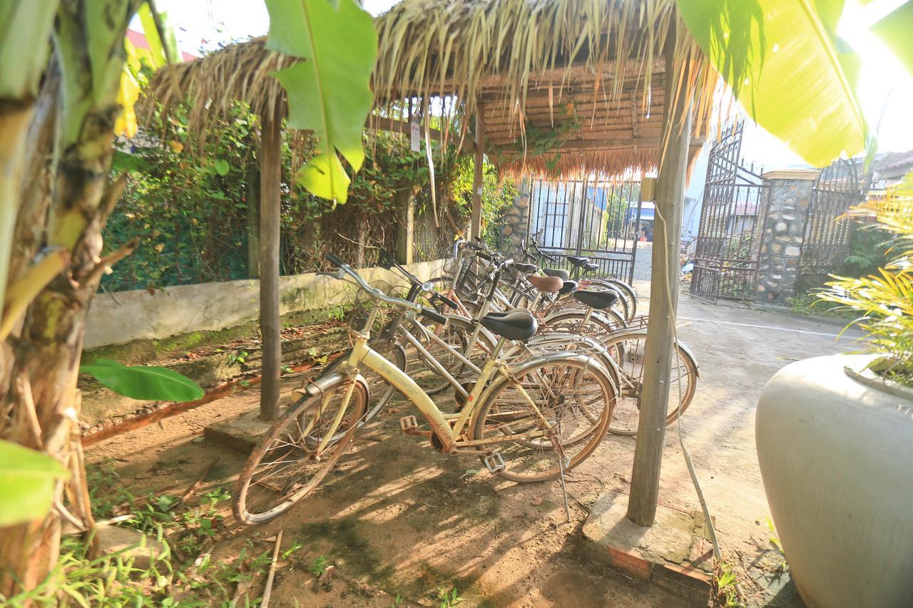 Bandini'S Hotel Kampot Exterior photo